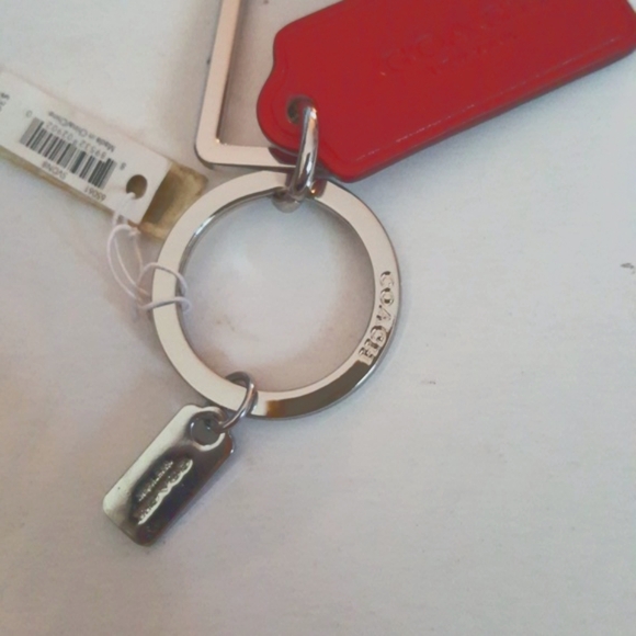 COACH HANGTAG KEY RING - Picture 5 of 6